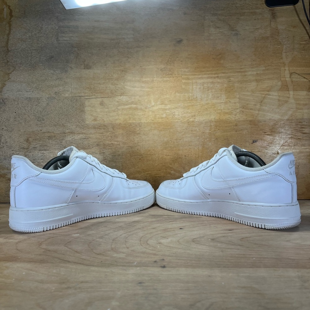 Nike Air Force 1 One ‘07 Womens Size 11.5 Shoes Sneakers Triple White 315122-111 - Picture 5 of 8